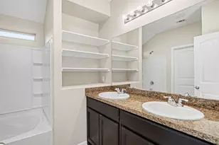 704 Buzzard Lake Trl, Fort Worth, TX 76120 - Photo 17