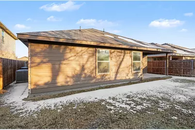 704 Buzzard Lake Trail, Fort Worth, TX 76120 - Photo 21