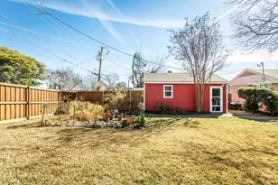 802 Kirkwood Dr, Dallas, TX 75218 - Photo 33