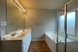 3030 Cross Timbers Dr, Irving, TX 75060 - Photo 15