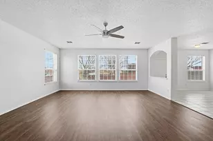 2462 Lost Mesa, Grand Prairie, TX 75052 - Photo 15