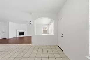 2462 Lost Mesa, Grand Prairie, TX 75052 - Photo 9