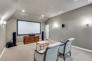 9444 Monteleon, Dallas, TX 75220 - Photo 17