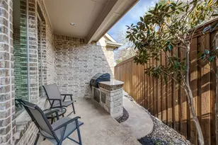 9444 Monteleon, Dallas, TX 75220 - Photo 33