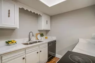 5809 Harvest Hill Rd, Dallas, TX 75230 - Photo 11