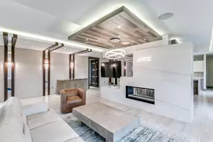 4005 Gaston Ave, Dallas, TX 75246 - Photo 7