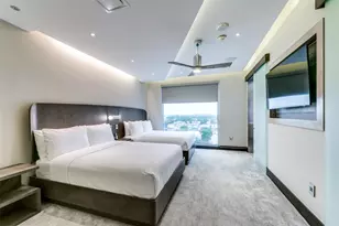 4005 Gaston Ave, Dallas, TX 75246 - Photo 15