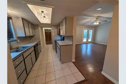 1609 Crockett Street, Garland, TX 75042 - Photo 7