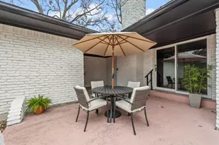 9726 Dartridge Dr, Dallas, TX 75238 - Photo 33