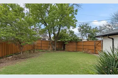 9726 Dartridge Drive, Dallas, TX 75238 - Photo 37