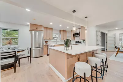 9726 Dartridge Drive, Dallas, TX 75238 - Photo 17