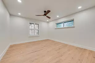 9726 Dartridge Dr, Dallas, TX 75238 - Photo 25