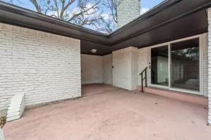 9726 Dartridge Dr, Dallas, TX 75238 - Photo 33