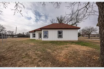 104 Mansfield Road, Cleburne, TX 76031 - Photo 33
