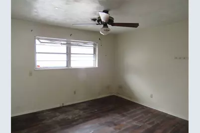 2131 Hermanson Drive, Waco, TX 76710 - Photo 7