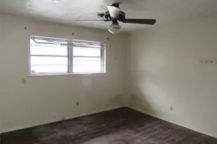 2131 Hermanson Dr, Waco, TX 76710 - Photo 7