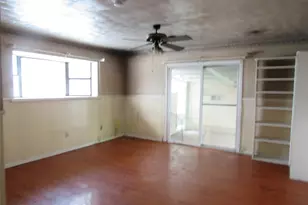 2131 Hermanson Dr, Waco, TX 76710 - Photo 3