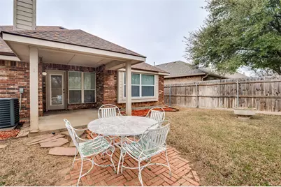 8530 Quicksilver Drive, Dallas, TX 75249 - Photo 19