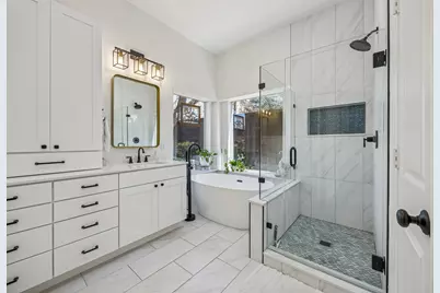 1704 Glenlivet Drive, Dallas, TX 75218 - Photo 17