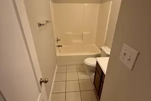 5540 Homestead Rd, Arlington, TX 76017 - Photo 9