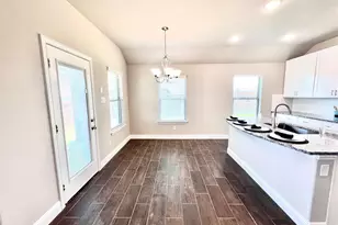 537 Hillcrest Cir, Justin, TX 76247 - Photo 9