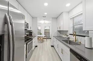 1214 W Hudgins, Grapevine, TX 76051 - Photo 9