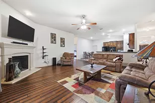 636 Martin Dr, DeSoto, TX 75115 - Photo 19