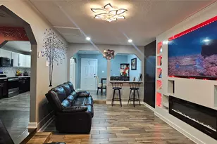 4332 Quails Ln, Fort Worth, TX 76119 - Photo 7