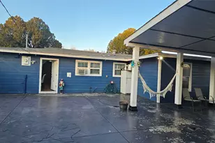 4332 Quails Ln, Fort Worth, TX 76119 - Photo 21