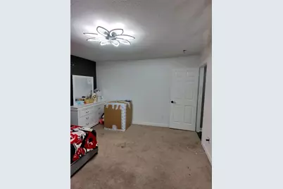 4332 Quails Lane, Fort Worth, TX 76119 - Photo 17