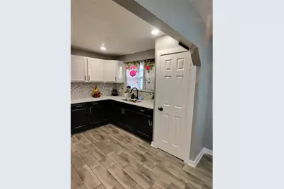 4332 Quails Lane, Fort Worth, TX 76119 - Photo 35