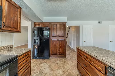 4424 Newberry Street, Grand Prairie, TX 75052 - Photo 9