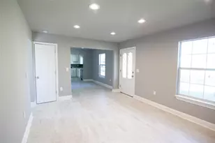 1606 Davis Blvd, Garland, TX 75042 - Photo 15