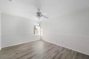 8008 Peregrine Trail, Arlington, TX 76001 - Photo 9