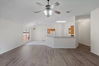 8008 Peregrine Trail, Arlington, TX 76001 - Photo 19