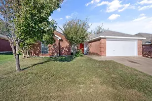 8008 Peregrine Trail, Arlington, TX 76001 - Photo 3