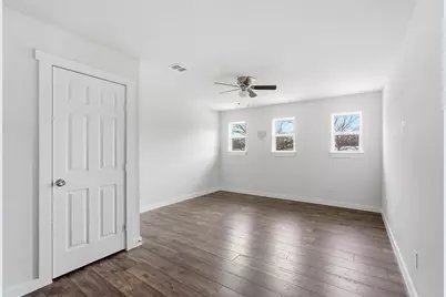 1109 Pollard Street, Greenville, TX 75401 - Photo 17