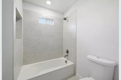 1109 Pollard Street, Greenville, TX 75401 - Photo 15