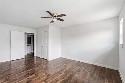 1109 Pollard Street, Greenville, TX 75401 - Photo 7