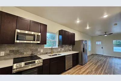 1700 Kendolph #ADU, Denton, TX 76205 - Photo 7