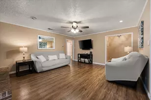 806 Ridgeway Rd, Joshua, TX 76058 - Photo 5