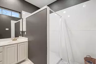 721 Willow Creek Cir, Corsicana, TX 75110 - Photo 25