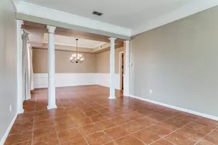 1920 Waterford Dr, Grapevine, TX 76051 - Photo 9