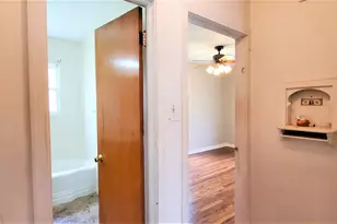 1111 Ave A, Denton, TX 76201 - Photo 5