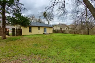 1111 Ave A, Denton, TX 76201 - Photo 33