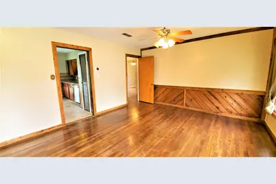 1111 Avenue A, Denton, TX 76201 - Photo 3