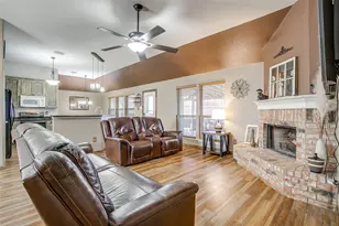 10905 Soft Shell Dr, Venus, TX 76084 - Photo 9