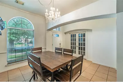 7043 Echo Lake Court, Arlington, TX 76001 - Photo 7
