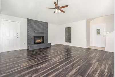 1046 Colony Street, Flower Mound, TX 75028 - Photo 5