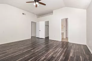 1046 Colony St, Flower Mound, TX 75028 - Photo 9